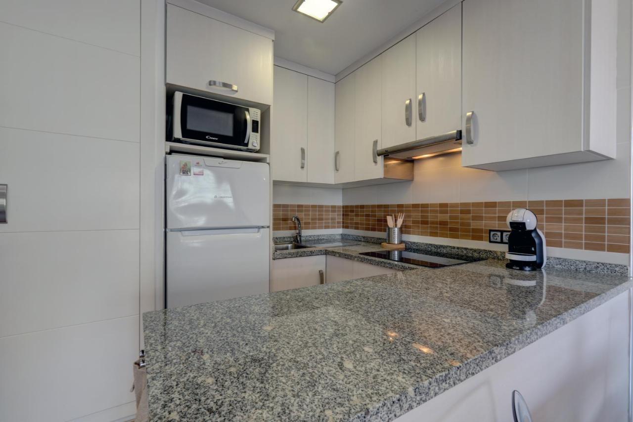 074 - Fabulous Sea View Apartment In Benal Beach Complex 베날마데나코스타 외부 사진