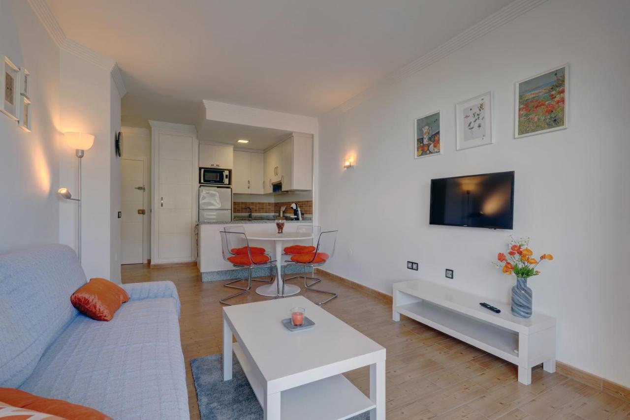 074 - Fabulous Sea View Apartment In Benal Beach Complex 베날마데나코스타 외부 사진