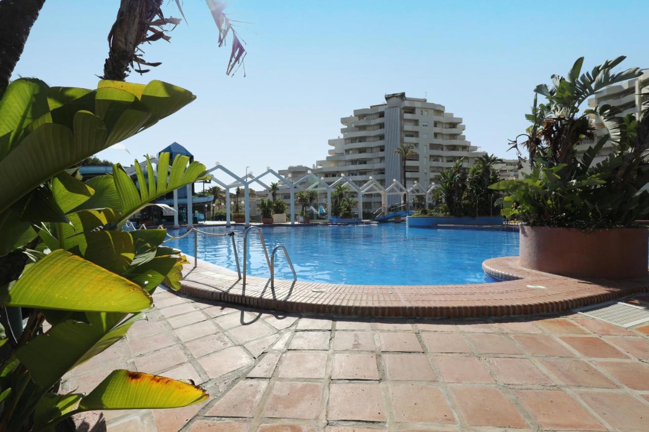 074 - Fabulous Sea View Apartment In Benal Beach Complex 베날마데나코스타 외부 사진